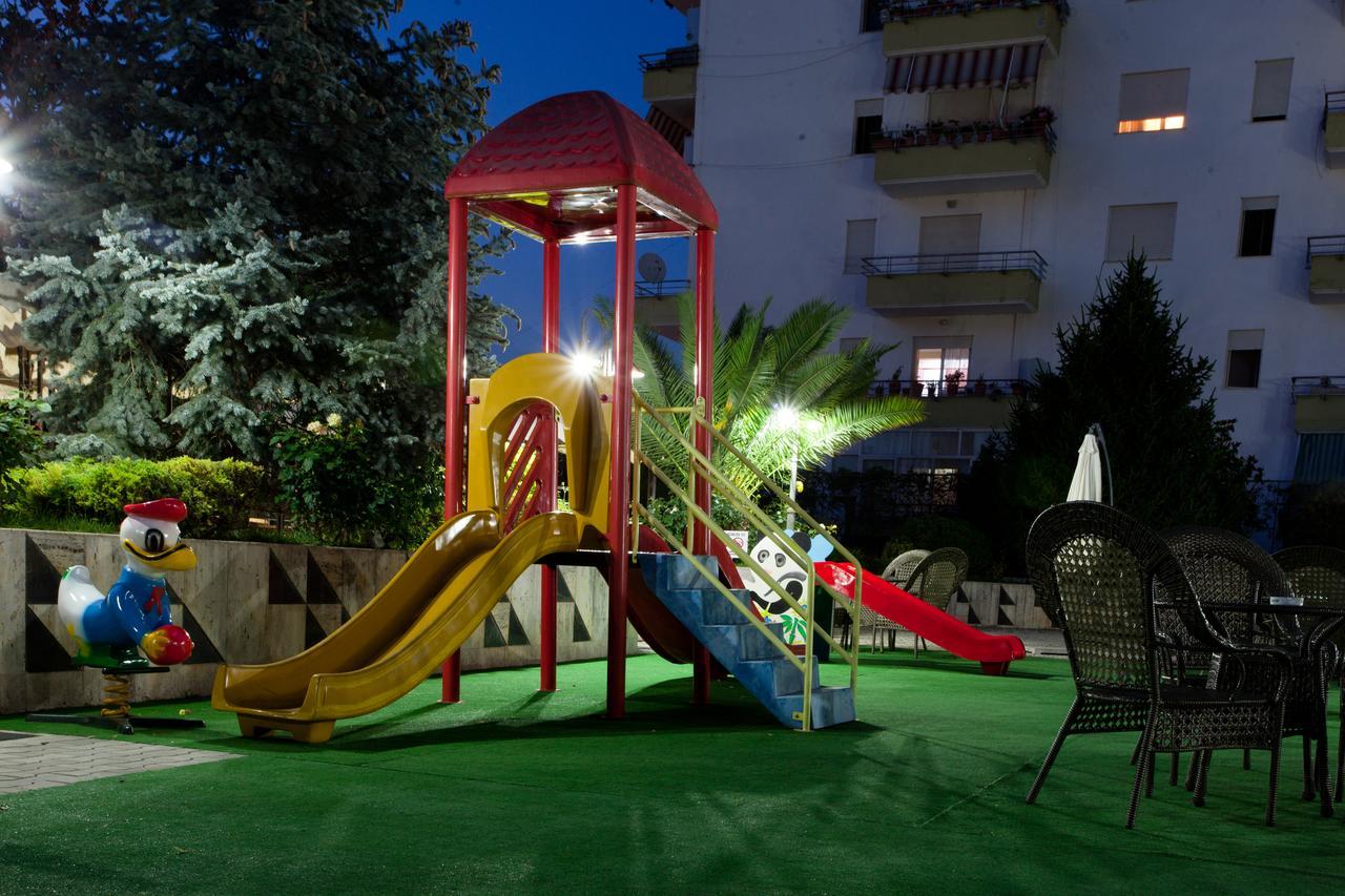 Orchidea Hotel Tirana Exterior foto