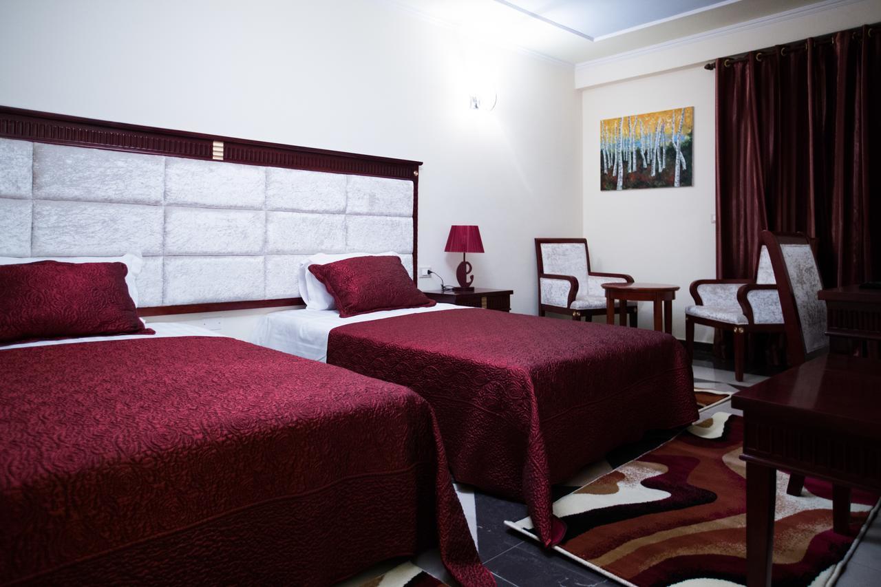 Orchidea Hotel Tirana Exterior foto