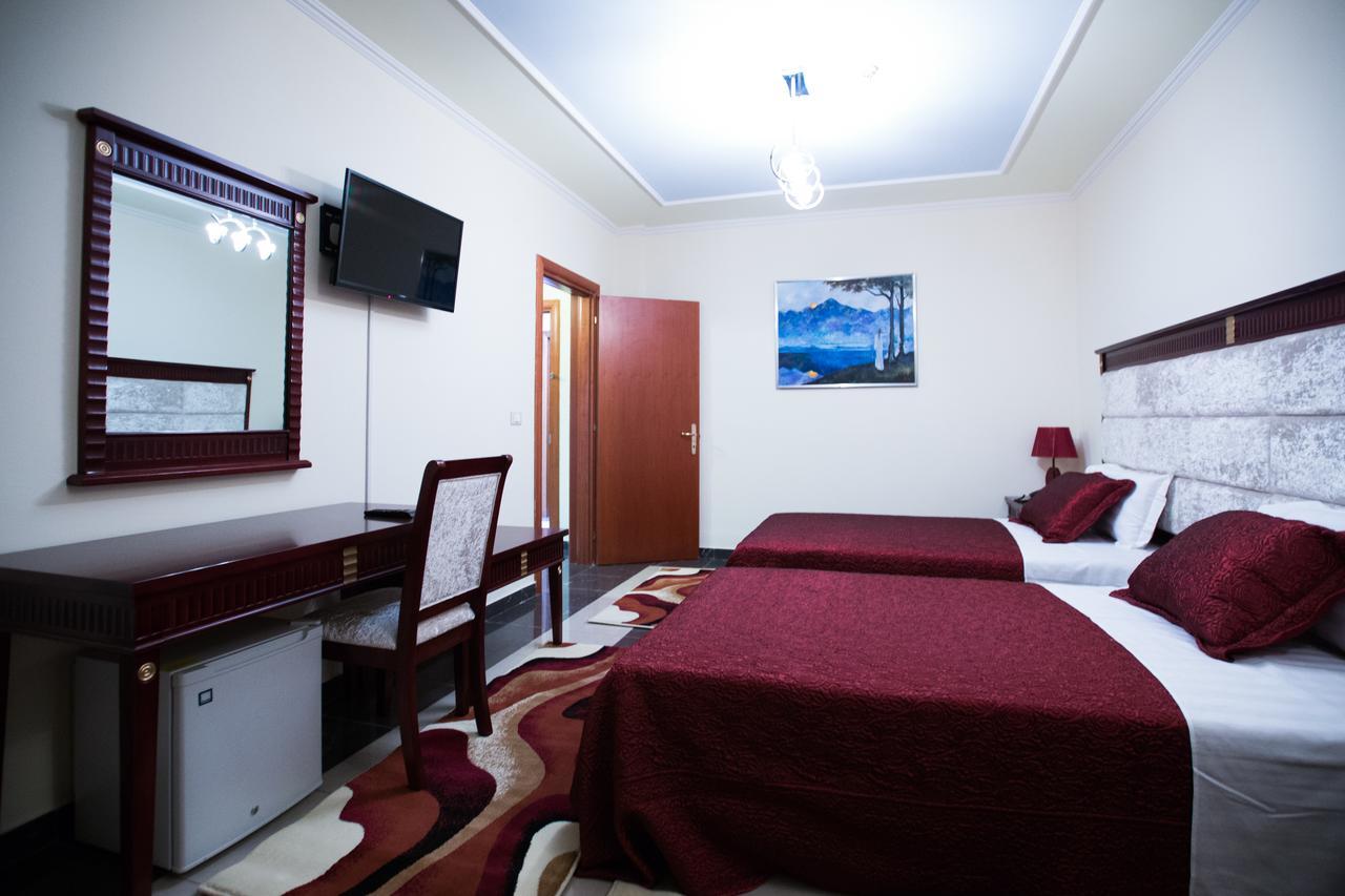 Orchidea Hotel Tirana Exterior foto